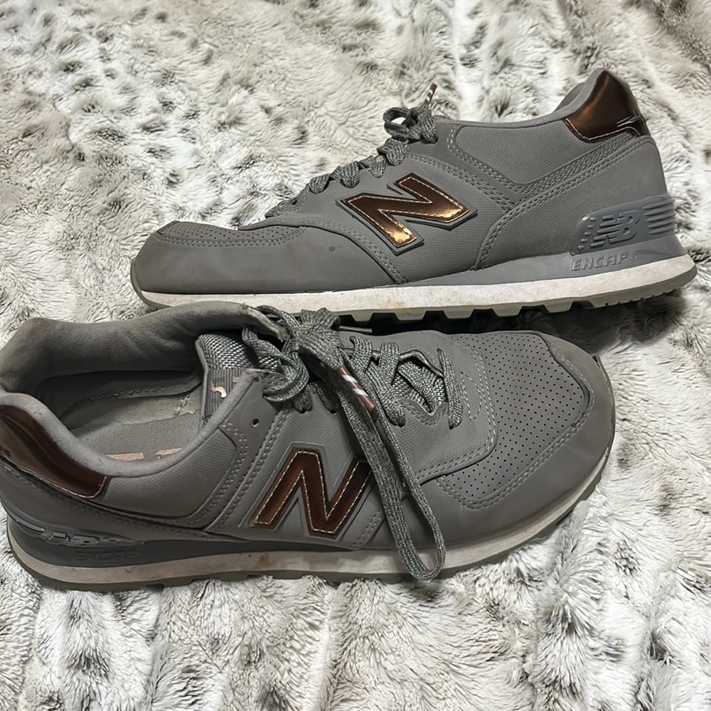 New Balance Encaps - Picture 2 of 6